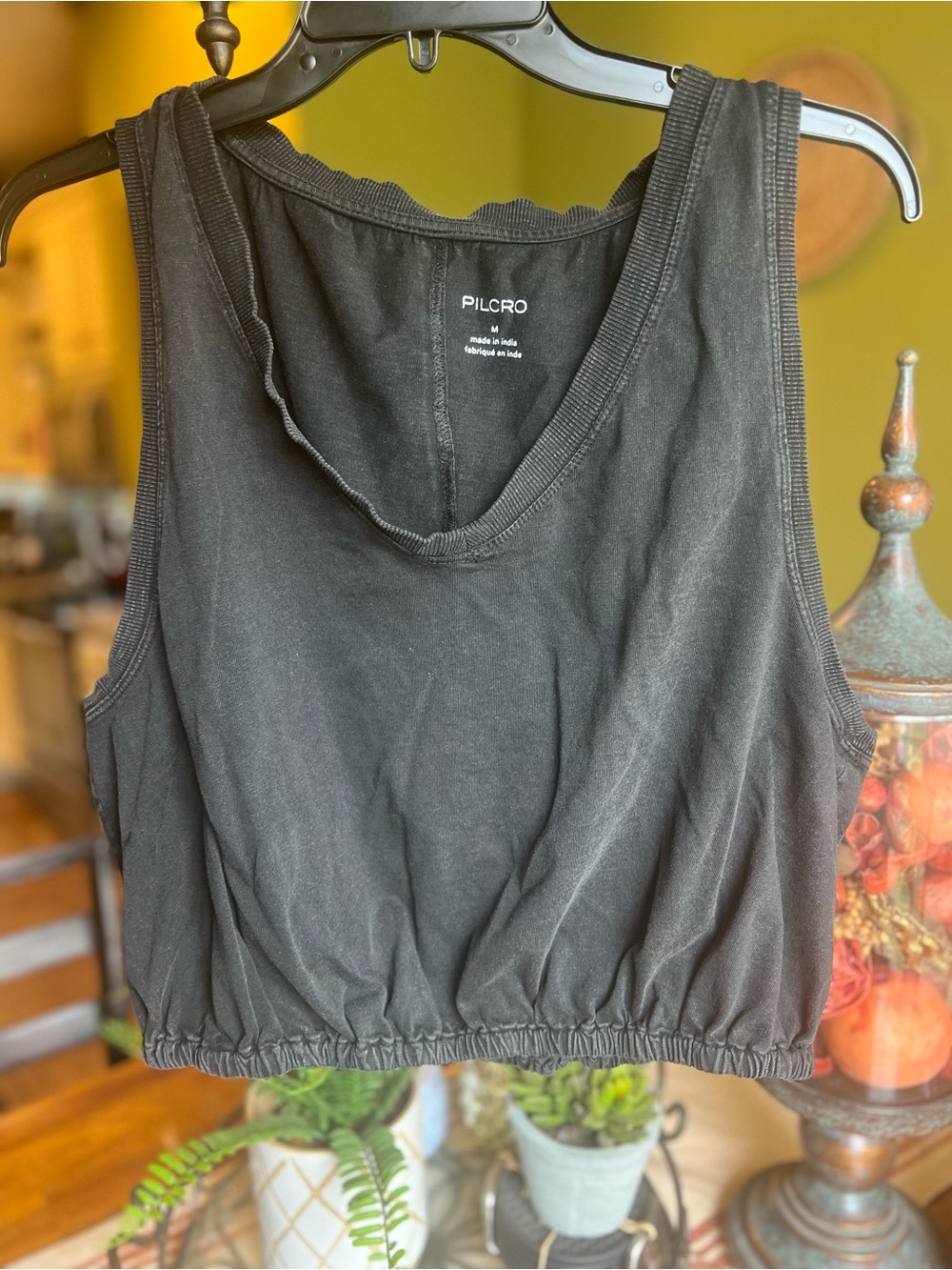 Pilcro Black Cropped Blouson Tank Top